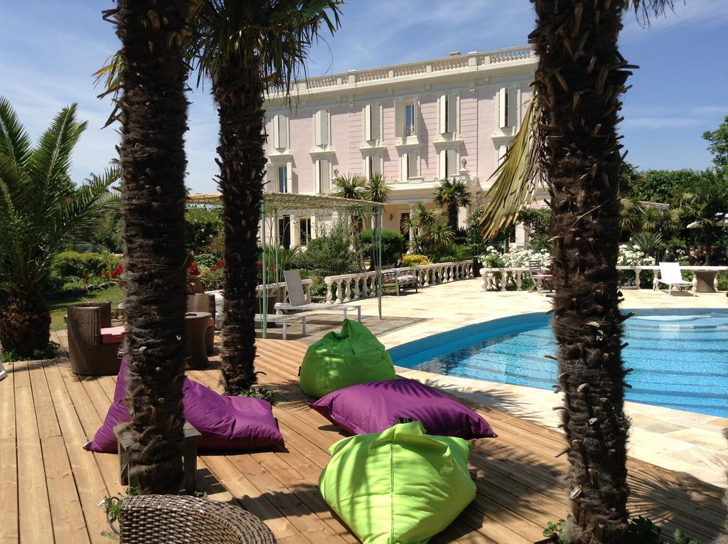 Hotel Chateau La Roque Margaux Servian Exteriér fotografie